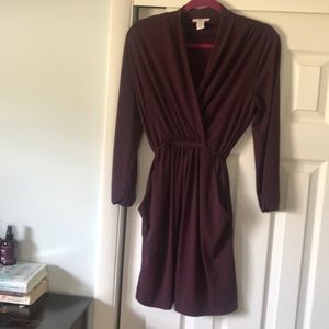 Bar III PLUM TIEBACK DRESS WITH POCKETS. Size M